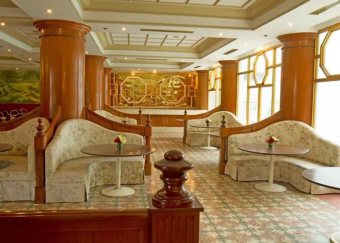 Manila Prince Hotel Hotel