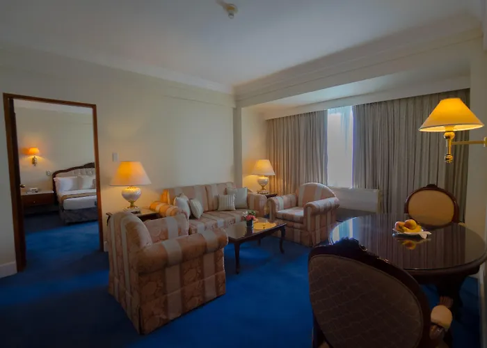 Hotel Manila Prince Hotel 4*